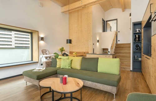 Leutkirch im Allgau House | Stunning private villa for 4 guests with WIFI, hot tub, pool, TV, terrace and parking