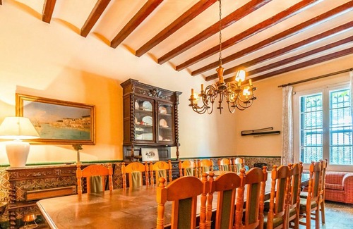 Vilanova del Valles House | Stunning private villa for 22 people with private pool, WIFI, TV, pets allowed and parking