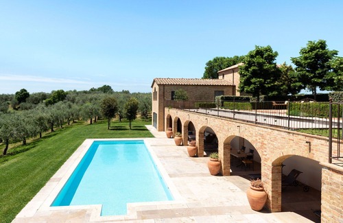 San Giovanni d'Asso Villa | Stunning private villa with A/C, private pool, WIFI, TV, patio, panoramic view, close to Montalcino