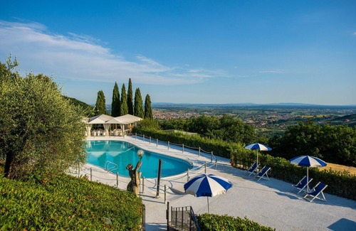 Margine Coperta-Traversagna Villa | Stunning private villa for 14 people with private pool, A/C, WIFI