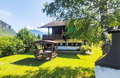 Ziano di Fiemme House | Stunning private villa for 10 people with WIFI, TV, patio and pets allowed