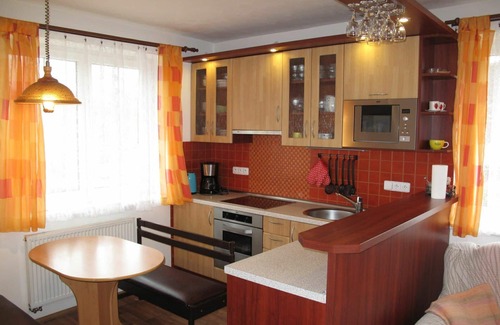 Zasada House | Stunning private villa for 5 guests with WIFI, pool, TV, terrace and parking