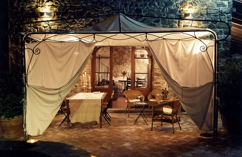 Bibbiena Villa | Stunning private villa for 8 people with WIFI, private pool, A/C and TV