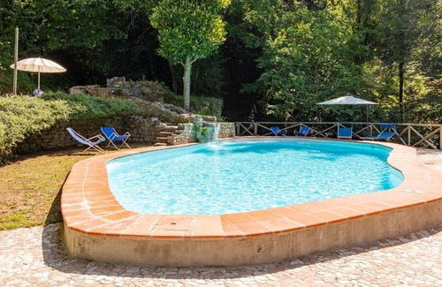 Marliana Villa | Stunning private villa for 5 people with private pool, WIFI, TV, veranda and panoramic view