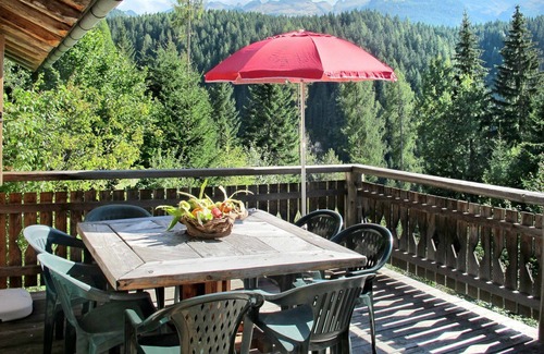 Predazzo House | Stunning private villa for 9 people with TV, terrace, pets allowed, panoramic view and parking
