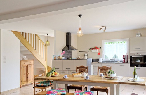 Camlez House | Stunning private villa for 4 people with TV and terrace