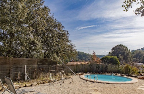 Jouques House | Stunning private villa for 6 people with private pool, WIFI, A/C, TV, terrace and parking