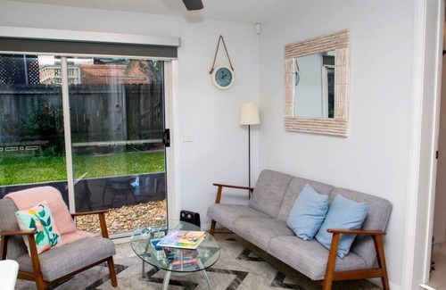 Surf Beach Apartment | Stunning Studio by The Beach - Surf Beach
