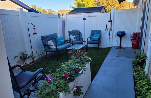 Rancho Bernardo Apartment | Stunning Studio w/Yard and Hot Tub - Suite B