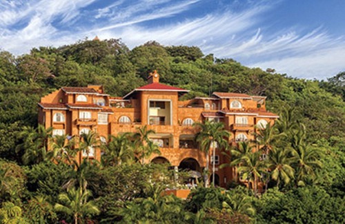 Almacen Resort | Stunning views of the Pacific Ocean!