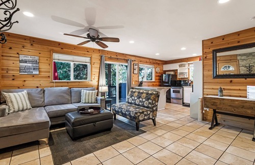 Peninsula Village Cabin | Stunning Views at Lake Almanor Cabins 6 & 7