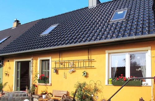 Neuenkirchen House | Stunning villa for 4 people with WIFI, TV and terrace