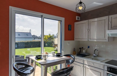 Ploudalmezeau House | Stunning villa for 4 people with WIFI, TV, terrace and pets allowed
