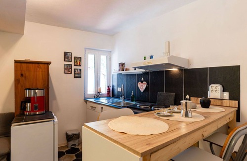 Badalucco House | Stunning villa for 3 guests with terrace