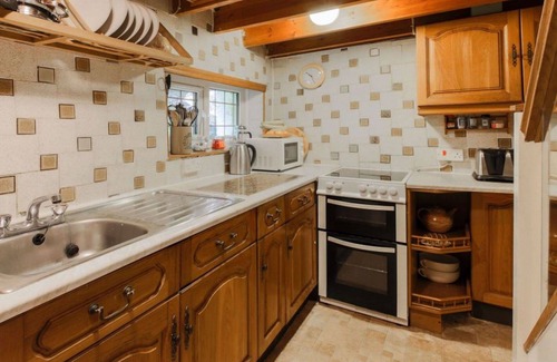 Pentewan House | Stunning villa for 6 people with TV and parking