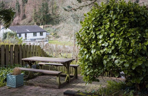 Pentewan House | Stunning villa for 6 people with TV and parking