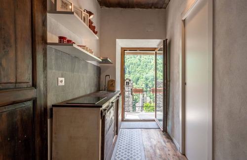 Bognanco House | Stunning villa for 2 guests with TV, terrace and pets allowed
