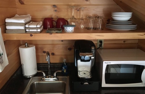 Garland House | Stunning Waterfront Guest Suite on W. Garland Pond