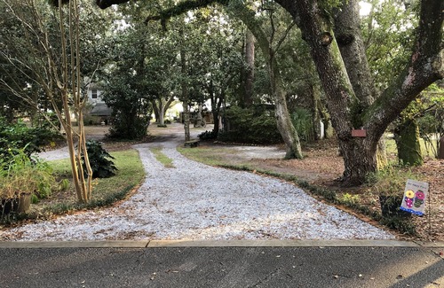 Innerarity Grants Cottage | Stunning Waterfront View and Quiet Getaway on Intracoastal Waterway