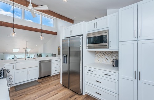 Encinitas House | Stunning Whitewater Views from Oceanfront Property! nGorgeous! Winter pricing!