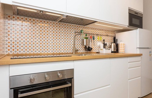 Campitelli Apartment | Stupendo appartamento dal design moderno ericercato, al primo piano in Via Annia