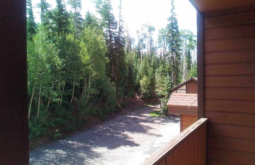 Brian Head Condo | Stylin' Brian Head Condo, Ski in/Ski out, 2 bath, 2 bedroom