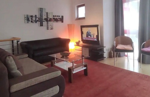 Wiesbaden Apartment | Stylische Ruhige Wohnung/Home Office/Kliniknähe/Wohnen auf Zeit