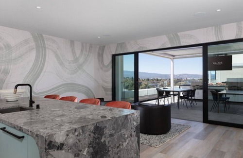 Menlo Park Hotel | Stylish 1BR Retreat near Stanford Shopping