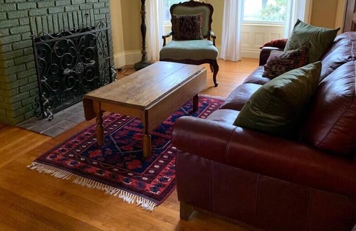 Pulaski Apartment | Stylish 2BR, washer/dryer, walk to Salmon River!