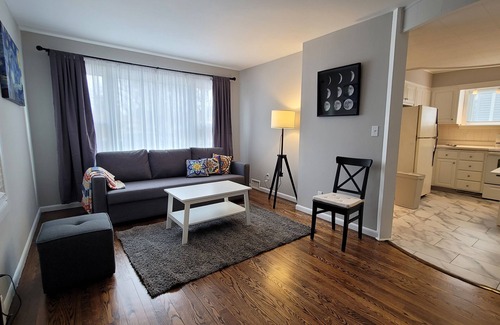 Milwaukee Apartment | Stylish 3-bd place with back yard & free parking
