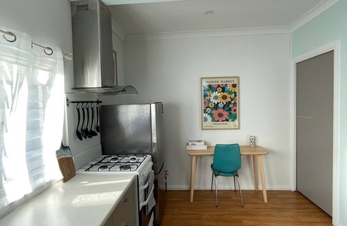 Unley House | Stylish Adelaide-fringe guesthouse in cosmopolitan Unley