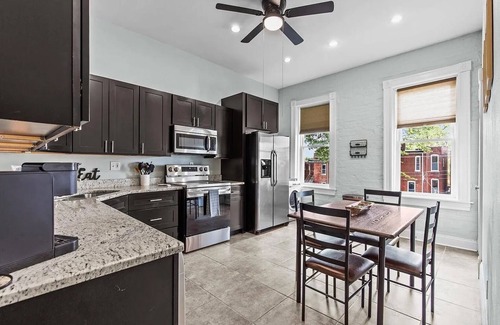 Downtown St. Louis Condo | Stylish and comfortable 2-bedroom condo in St. Louis