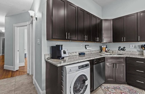 Downtown St. Louis Condo | Stylish and comfortable 2-bedroom condo in St. Louis