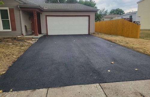Reynoldsburg House | Stylish, comfortable 1st floor living and 2 lower level Bedrooms