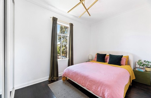 Lewisham Apartment | Stylish, comfortable inner west 2 bedroom home with parking
