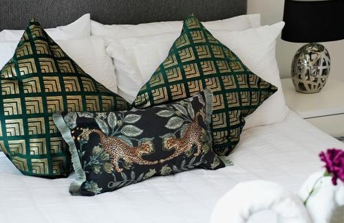 The Westside Apartment | Stylish & Cosy Central Bham Apt