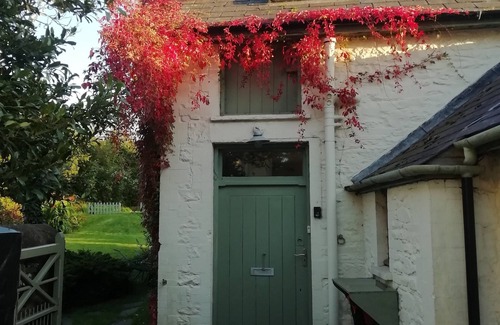 Brecon Cottage | Stylish cottage for 4 in the Brecon Beacons