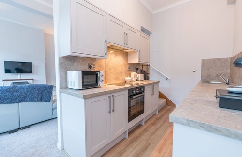 Tollcross Apartment | Stylish Duplex Apartment In the Heart of Edinburgh