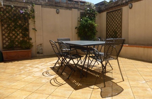 Dorsoduro Apartment | Stylish Duplex with Stunning Private Courtyard in Dorsoduro