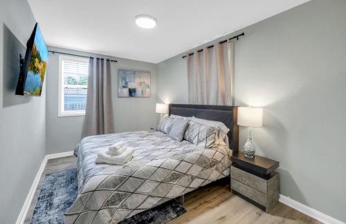 Jacksonville House | Stylish Escape with Pool & Games