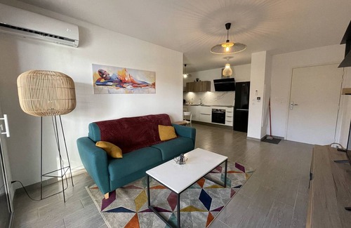 La Croix-Valmer Apartment | Stylish Garden Apartment with Pool, 500m from Beach, Sleeps 4