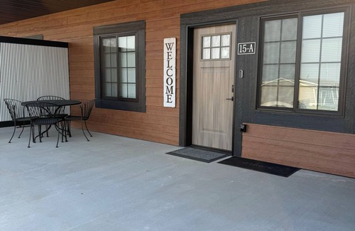 Hermosa Condo | Stylish, Gateway to the Black Hills , 2-bedroom condo in awesome Hermosa!