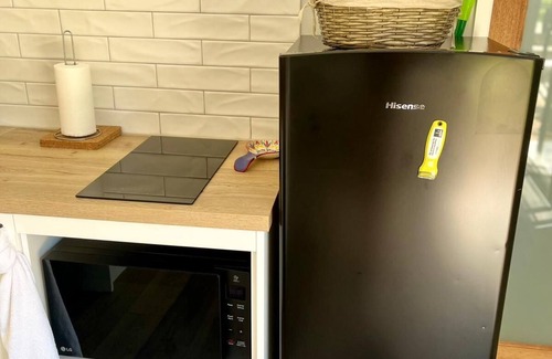Everton Park Apartment | Stylish Guest Suite - Everton Hills
