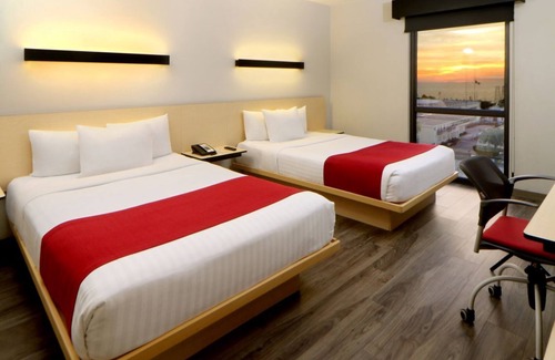 North Hotel Zone Hotel | Stylish Hotel Rooms in Puerto Vallarta, Walk to Beach, Shops, & Marina - 3 Units