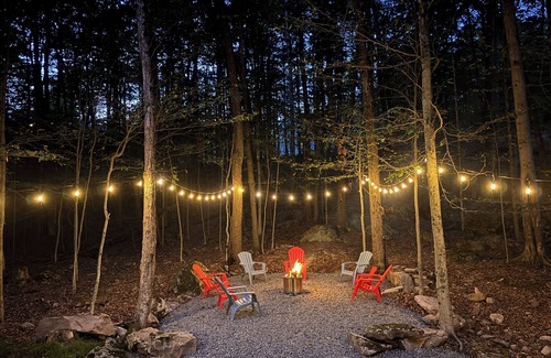 Lake Ariel House | Stylish Lake Retreat with Pool, Beaches , Fire Place and Fire Pit