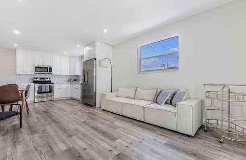 Coral Way Apartment | Stylish Miami Villa 2 - Close to South Beach, Miami Airport, and Brickell!