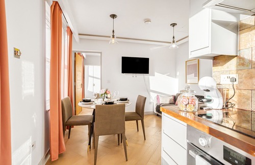 Kilburn Apartment | Stylish Modern 1 Bed Apartment in London NW6*16