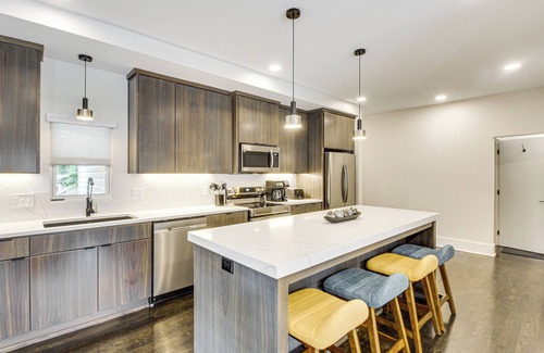 Lenexa House | Stylish & Modern Lenexa Haven w/Fire Pit & Deck!