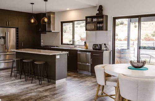 Shadforth House | Stylish new holiday home