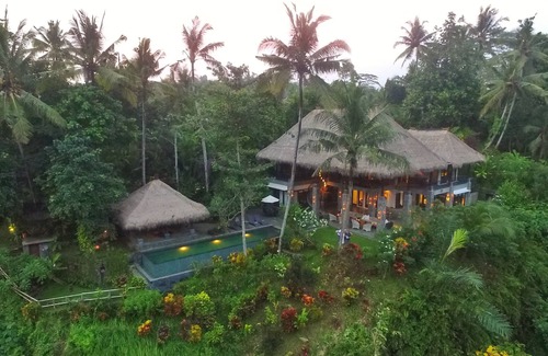 Kemenuh Villa | Stylish Open Air Villa in Best Ubud, Bali Location!